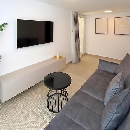 Apartment Angelo